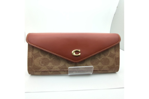 ブランドバッグ・財布のCOACH（コーチ）