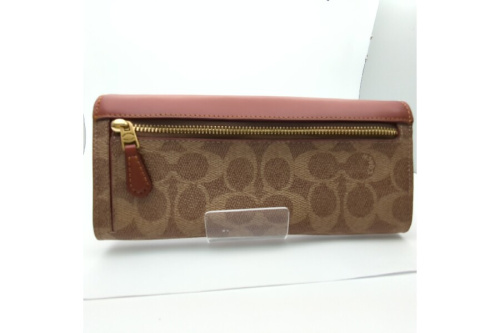 COACH（コーチ）の長財布