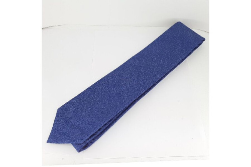 ファッション小物のネクタイ