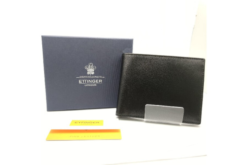財布の2つ折り財布