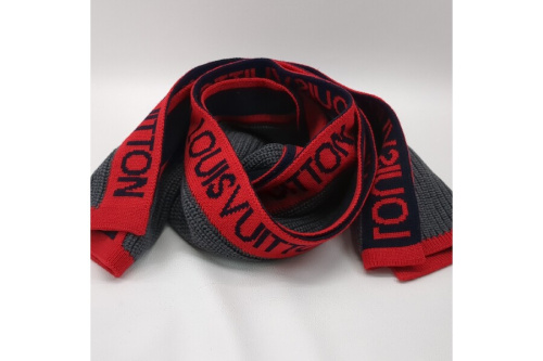 ファッション小物のマフラー