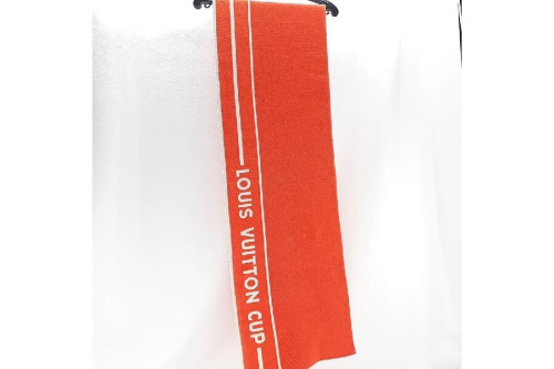 マフラーのルイ・ ヴィトン（LOUIS VUITTON）