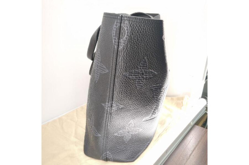 ルイ・ ヴィトン(LOUIS VUITTON)のモノグラムジャイアン