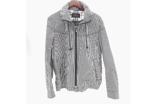 ファッションのアウター