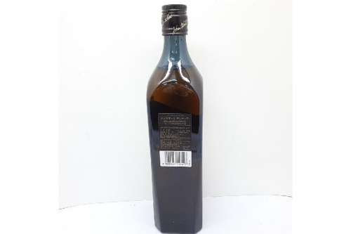 ウイスキーのジョニーウォーカー（JOHNNIE WALKER）