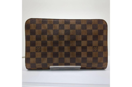 セカンドバッグのルイ・ ヴィトン(LOUIS VUITTON)