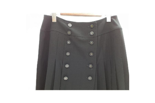 スカートのシャネル（CHANEL）