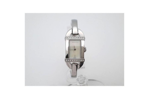 腕時計のグッチ（GUCCI）