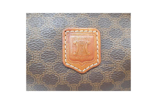 セリーヌ（CELINE）