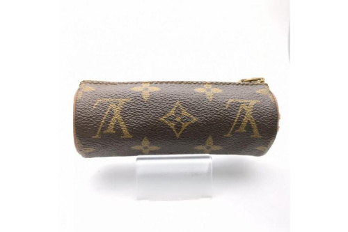 バッグのルイ・ ヴィトン(LOUIS VUITTON)