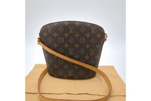 ショルダーバッグのルイ・ ヴィトン（LOUIS VUITTON）