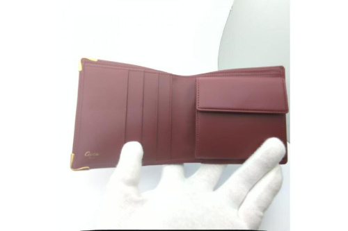 ボルドーのウォレット