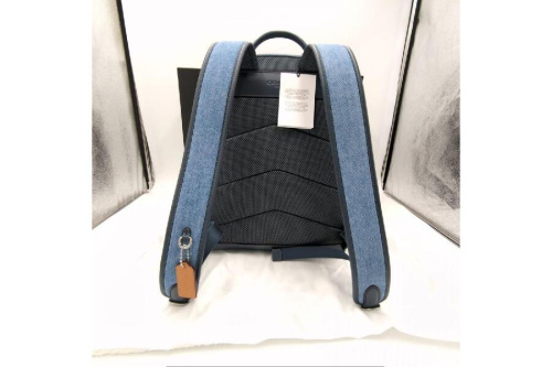 チャーターバックパックのデニム