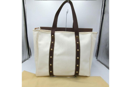 トートバッグのルイ・ ヴィトン（LOUIS VUITTON）