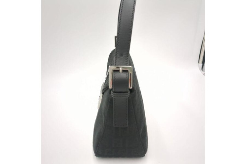 ズッキーノのマンマバケット