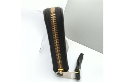 ルイ・ ヴィトン(LOUIS VUITTON)のジッピーウォレット