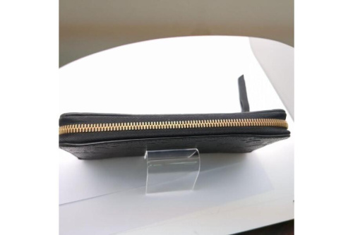 モノグラムアンプラント