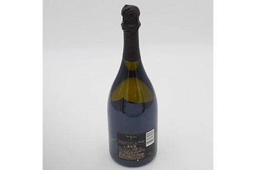 お酒のドンペリニョン