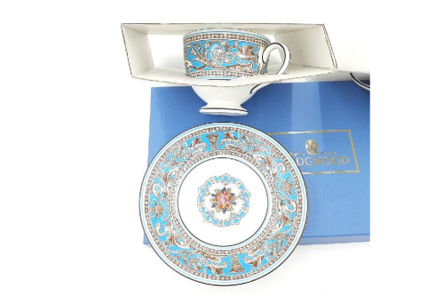 カップ＆ソーサー