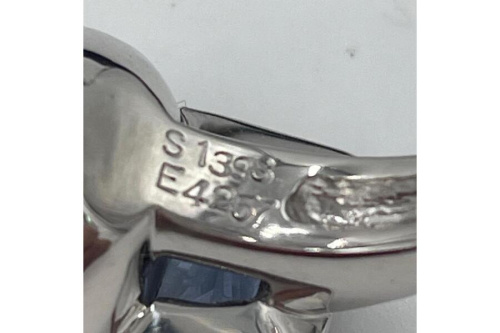 エメラルドのサファイア