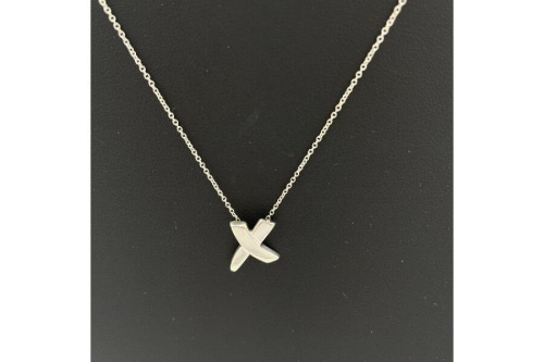 ネックレスのティファニー（Tiffany＆Co.）
