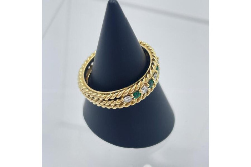 リングのディオール（DIOR）