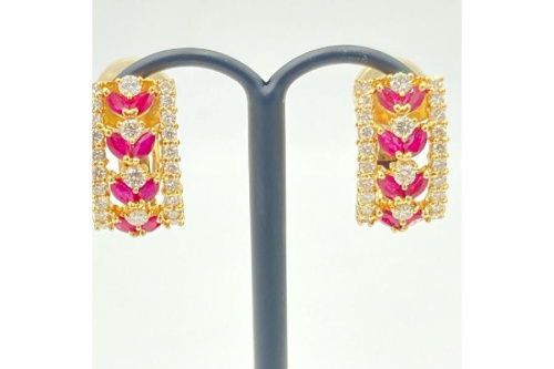 ジュエリーのピアス