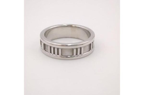 ジュエリーのリング