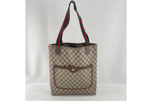 バッグのトートバッグ