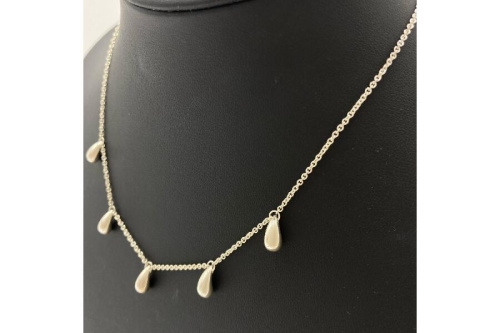 ネックレスのティファニー（Tiffany＆Co.）