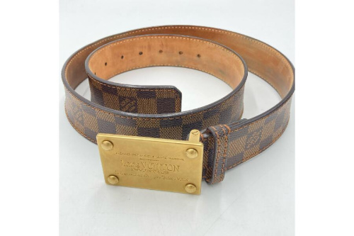 ベルトのルイ・ ヴィトン(LOUIS VUITTON)