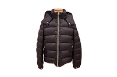 モンクレールのMONCLER 