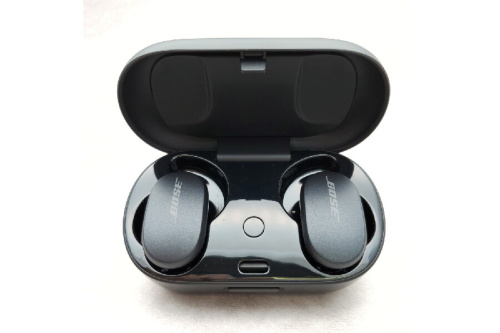 BOSEの完全ワイヤレスイヤホン