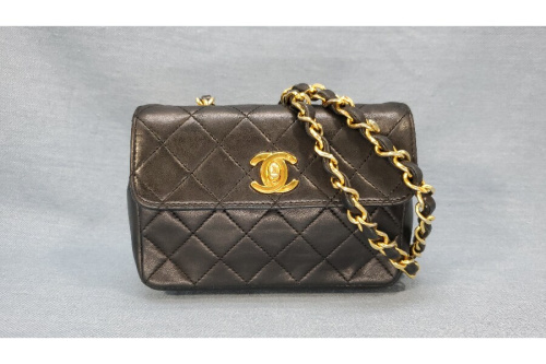 CHANEL(シャネル)のミニマトラッセ