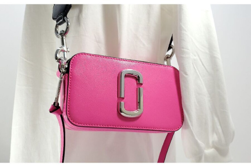 ブランドバッグ・財布のMARC JACOBS(マークジェイコブス)