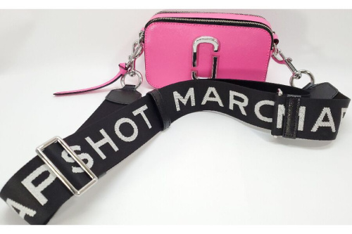 MARC JACOBS(マークジェイコブス)のスナップショット