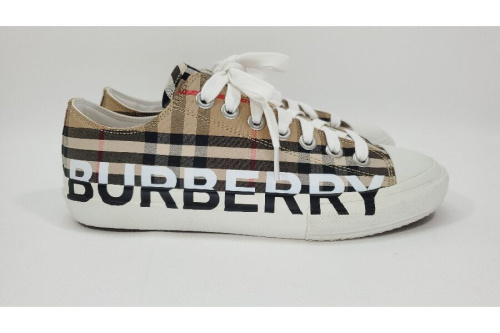 BURBERRY（バーバリー）のスニーカー