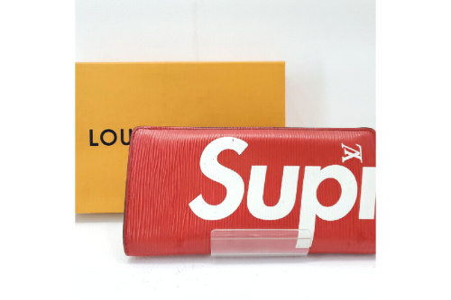 ファッションのLOUIS VUITTON(ルイヴィトン)