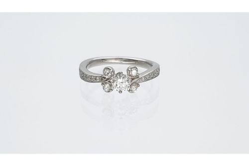 中古リングのROYAL ASSCHER（ロイヤルアッシャー）