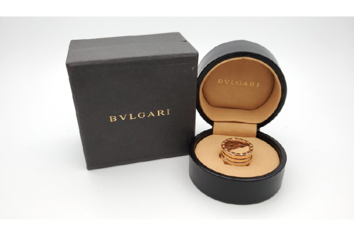 貴金属のBVLGARI（ブルガリ）