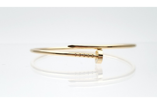 貴金属のCartier（カルティエ）