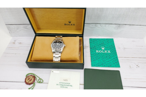 ブランド専門店