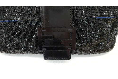 マンマバケットのビーズバッグ