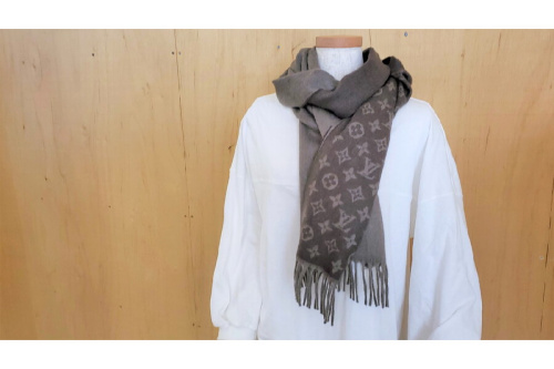 M70258のモノグラム