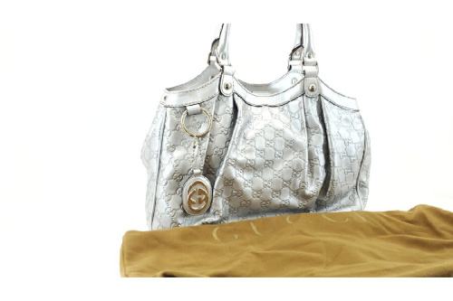 ブランドバッグ・財布のGUCCI(グッチ)