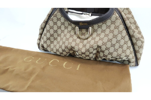 ブランドバッグ・財布のGUCCI（グッチ）