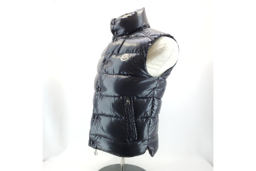 MONCLER(モンクレール)のダウンベスト