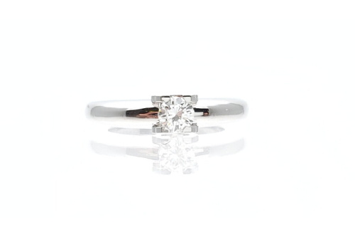 Cartier（カルティエ）のCドゥカルティエリング