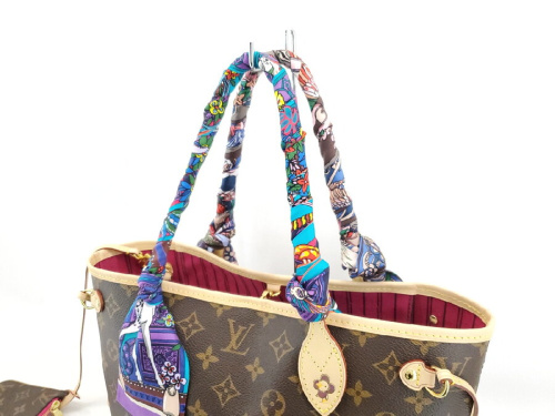 LOUIS VUITTON(ルイヴィトン)のネヴァーフルPM