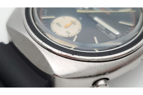 新入荷の機械式時計